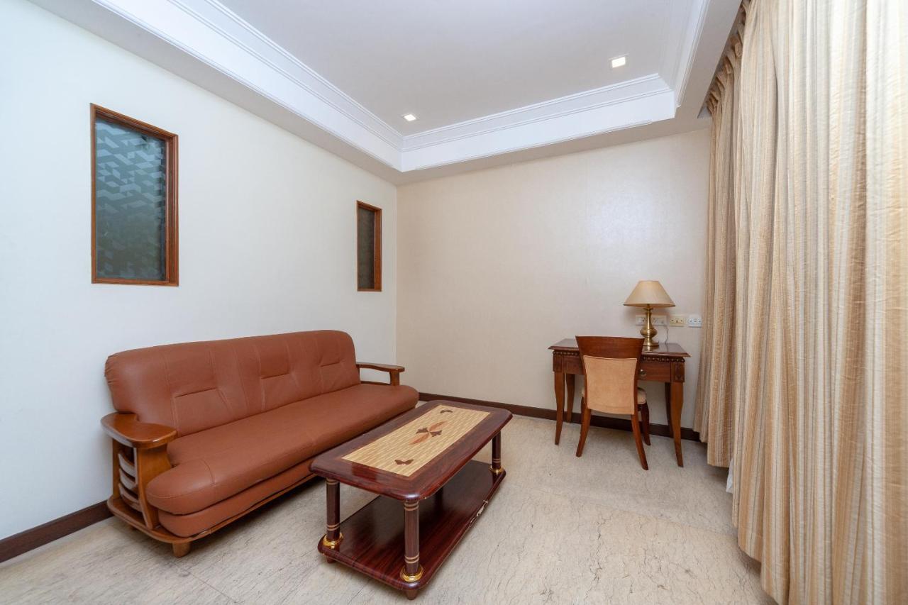 Capital O 6229 Ilara Hotels And Resorts Siruseri المظهر الخارجي الصورة